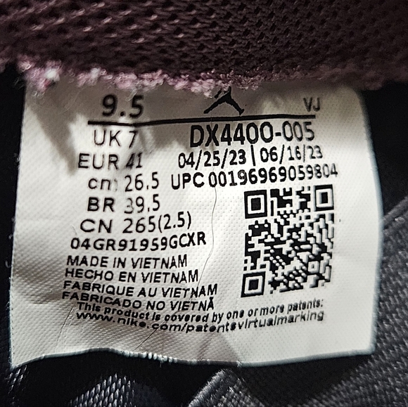 Nike Air Jordan 2 Retro/Women's/Off Noir/ Mauve/DX4400-005/size 9.5 - Picture 16 of 16